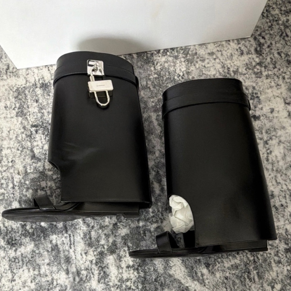 Givenchy Shark Lock 100% Calf Leather Sandals
